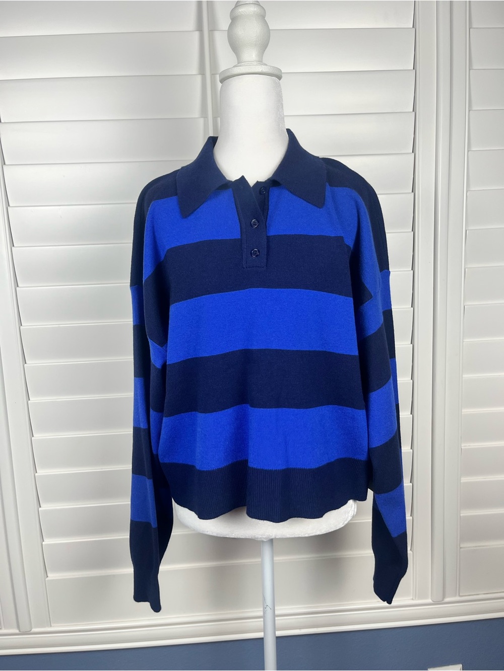 Emerson Lang Navy & cobalt blue Polo collar Sweater size L NWT preppy 90’s